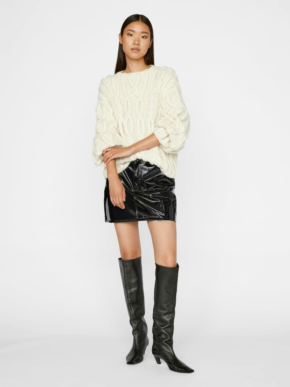 skirt full body view alt:hover